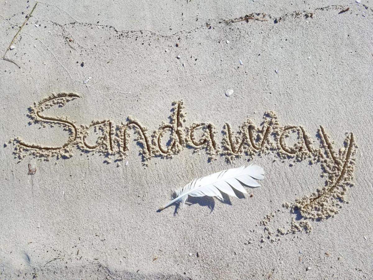 Sandaway Suites & Beach Oxford Esterno foto